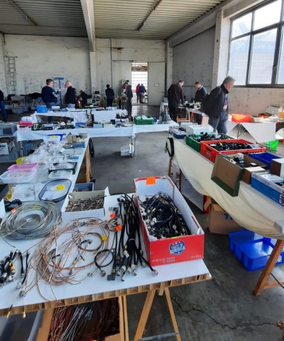 (c) OE1IAH  (c) OE1IAH