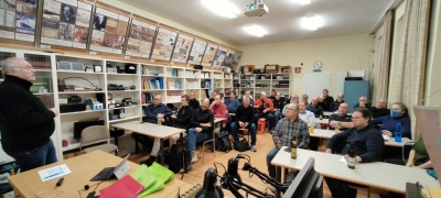 (c) OE1IAH (c) OE1IAH